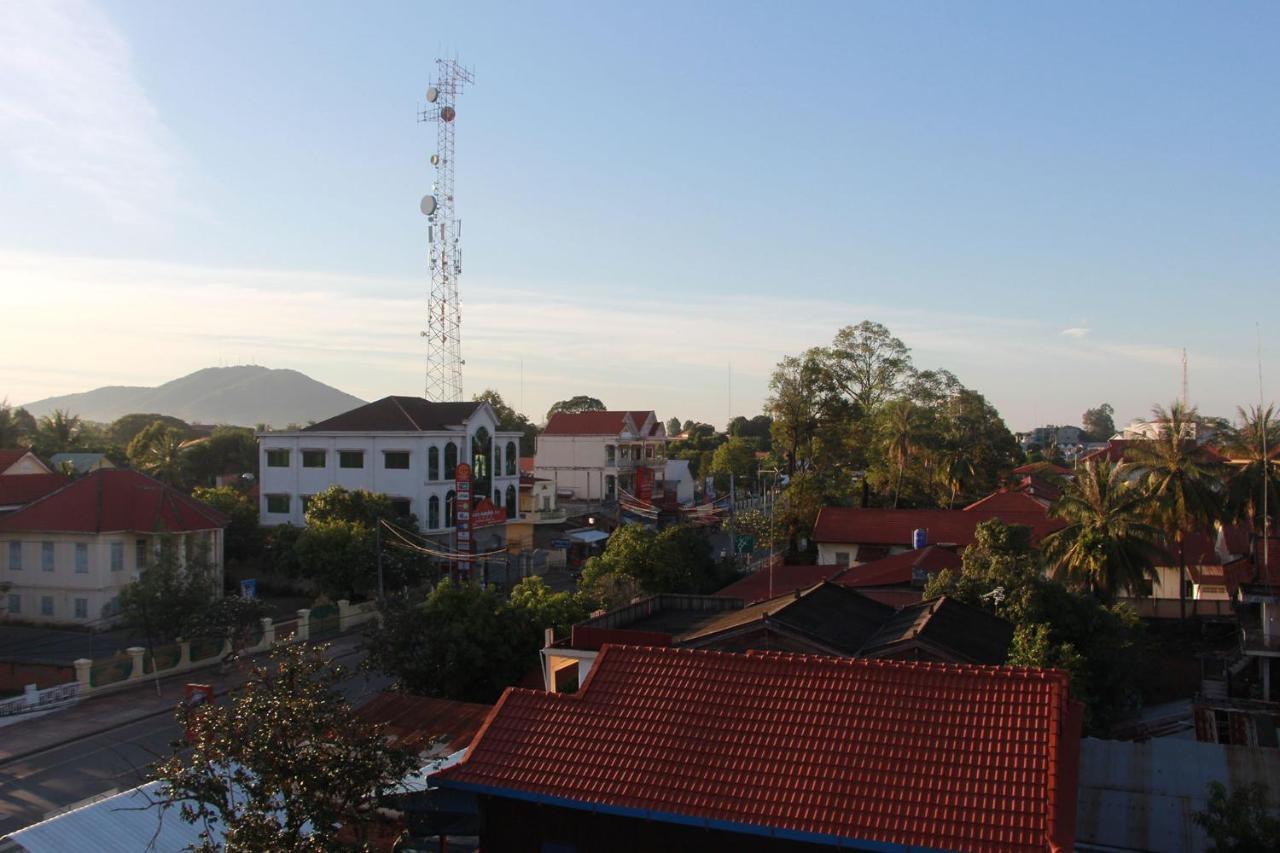 Pama Hotel Kampong Chhnang ภายนอก รูปภาพ
